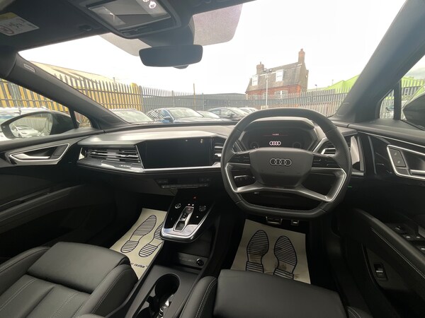 Used Audi Q4 e-tron 2024 for sale - 76304946: Photo 6