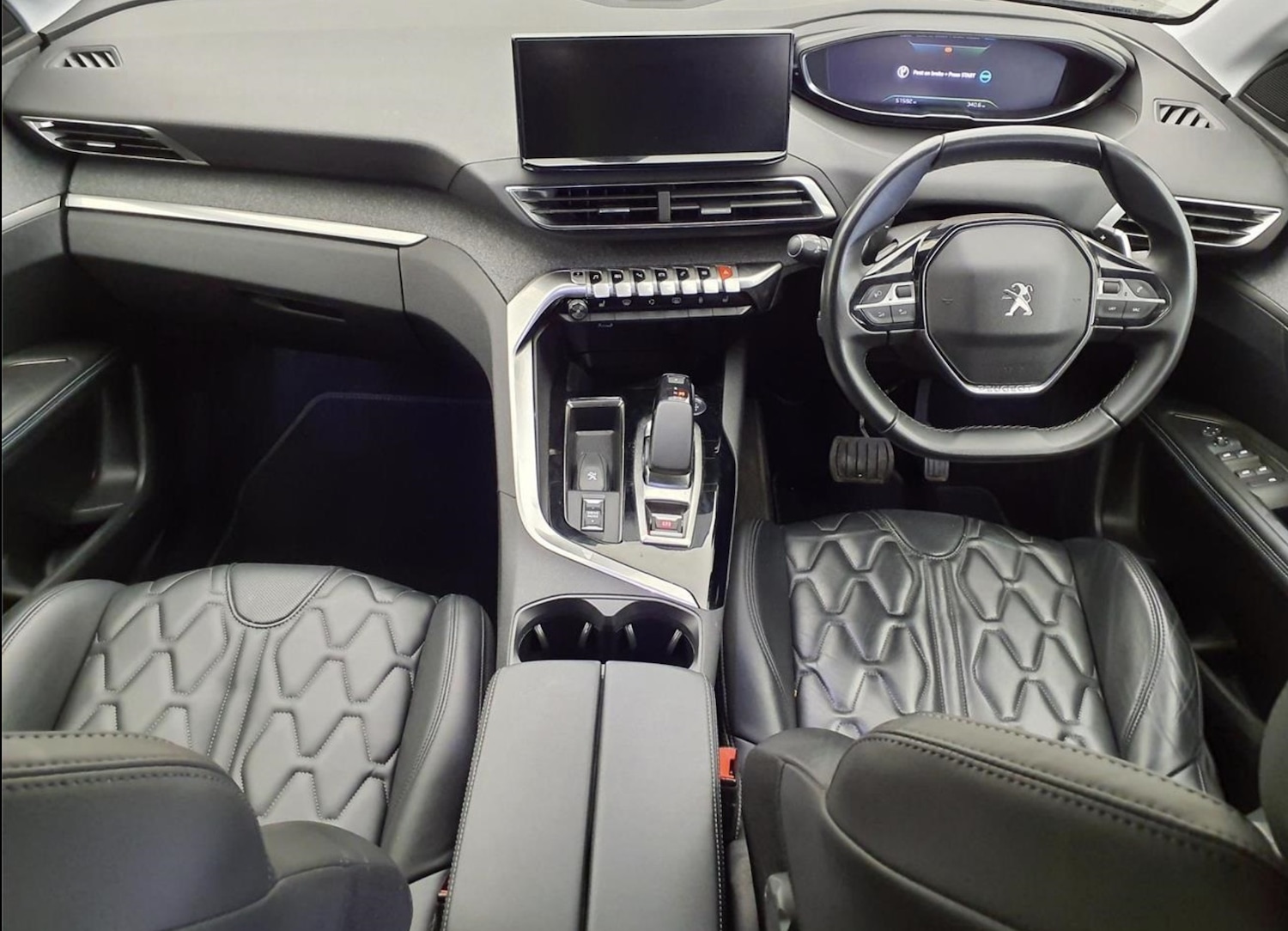 Used Peugeot 3008 2022 for sale - 77033791: Photo 3