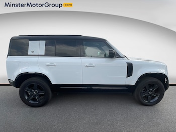 Used Land Rover Defender 110 2023 for sale - 79519261: Photo