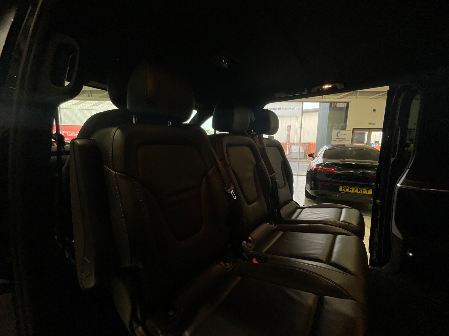 Used Mercedes-Benz V-Class 2023 for sale - 77044458: Photo 12