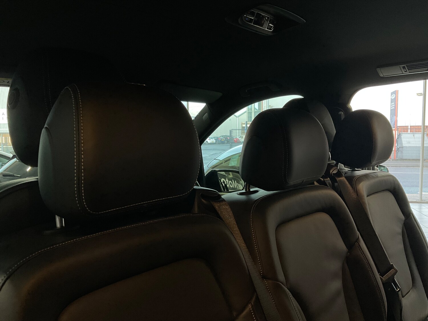 Used Mercedes-Benz V-Class 2023 for sale - 77044458: Photo 16