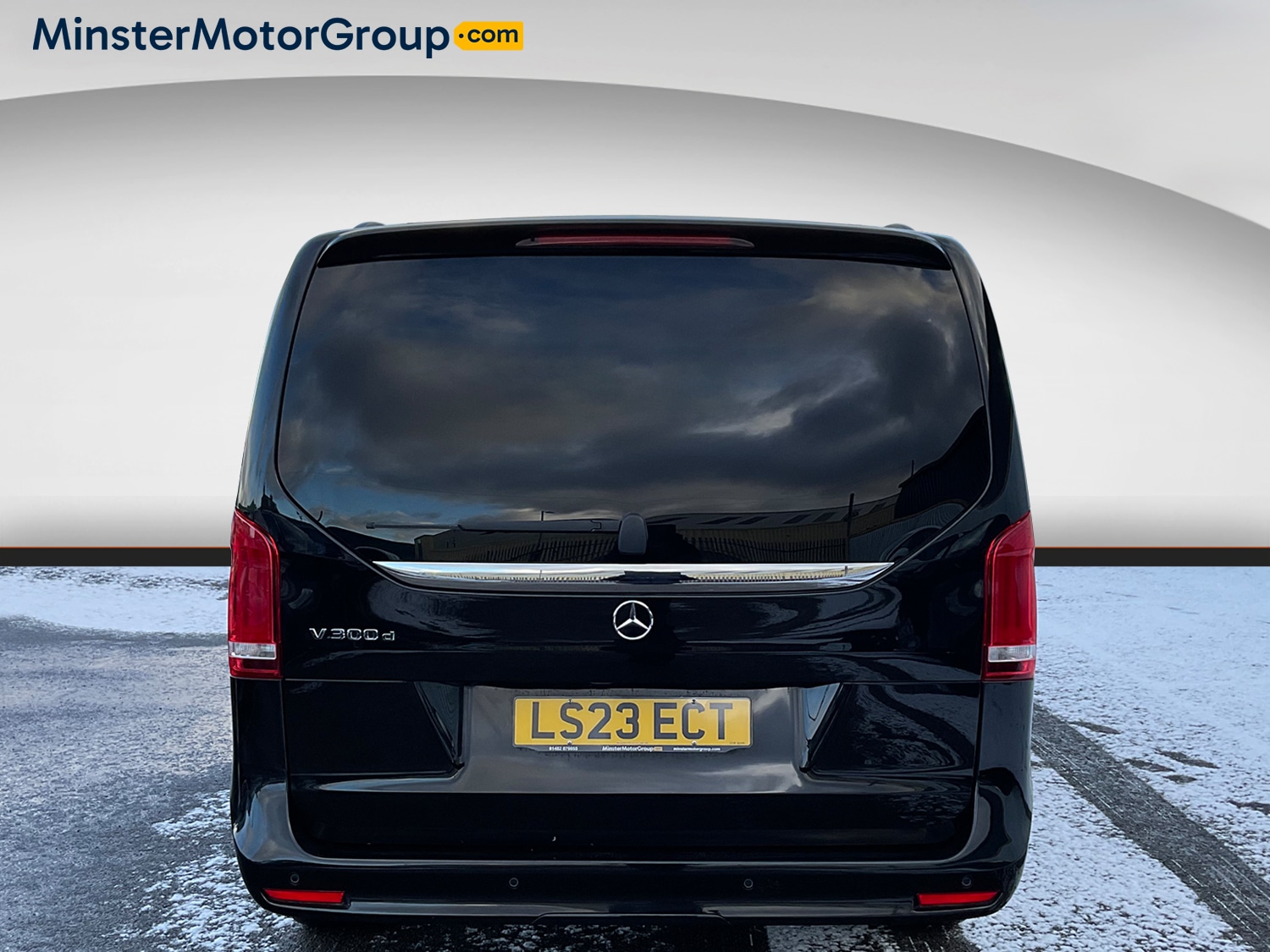 Used Mercedes-Benz V-Class 2023 for sale - 77044458: Photo 3