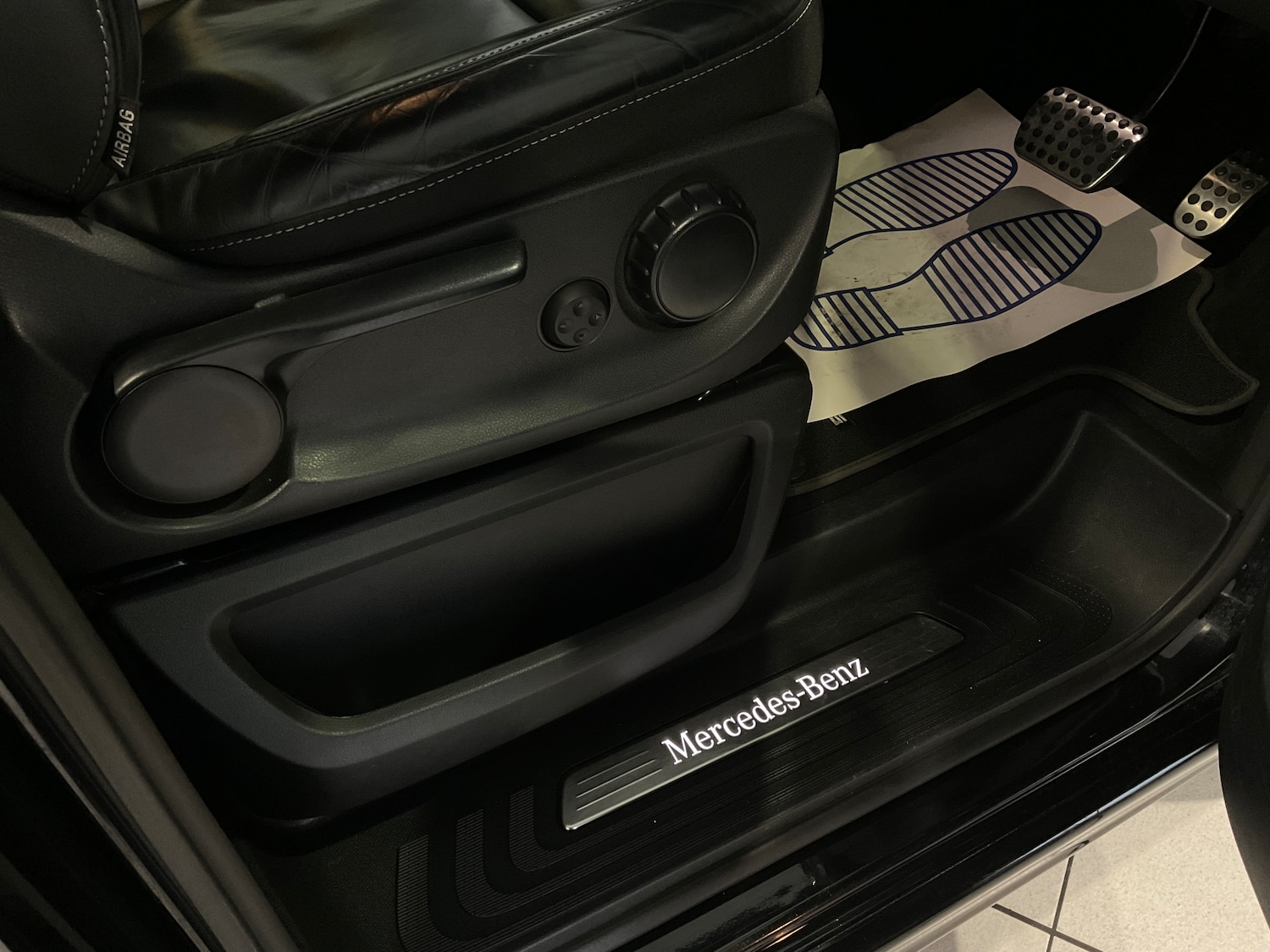 Used Mercedes-Benz V-Class 2023 for sale - 77044458: Photo 30