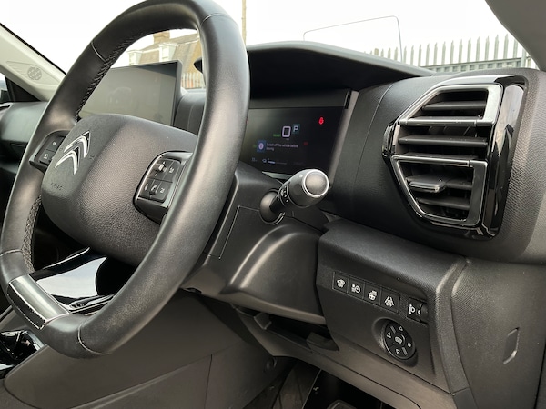 Used Citroen e-C4 2021 for sale - 75546069: Photo 28