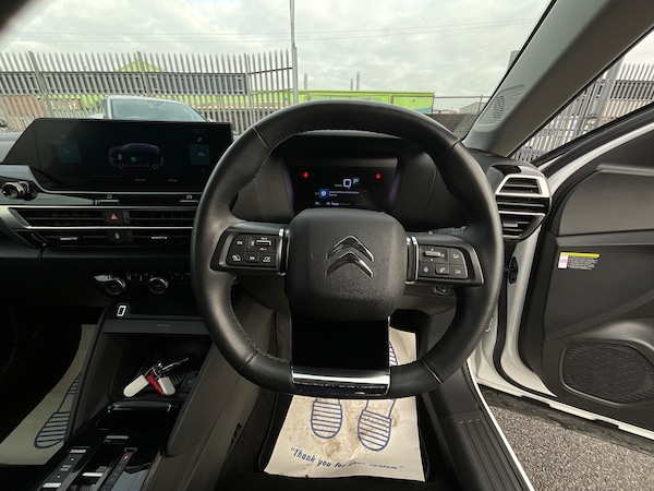 Used Citroen e-C4 2021 for sale - 75546069: Photo 31
