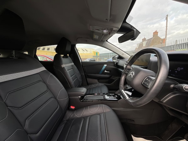 Used Citroen e-C4 2021 for sale - 75546069: Photo 9