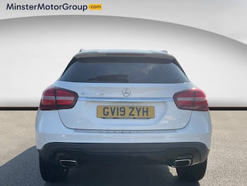 Used Mercedes-Benz GLA 2019 for sale - 79672481: Photo