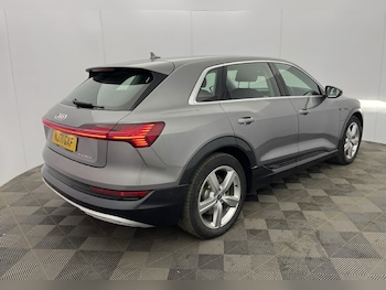 Used Audi e-tron 2021 for sale - 77044453: Photo