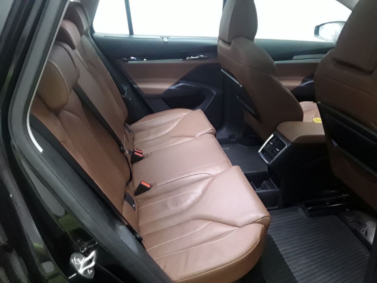 Used Skoda Enyaq 2023 for sale - 77206645: Photo 4