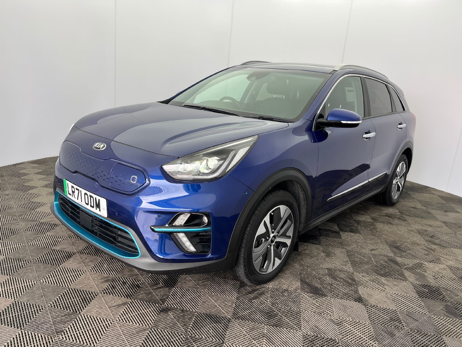 Used Kia Niro 2021 for sale - 76040806: Photo 1