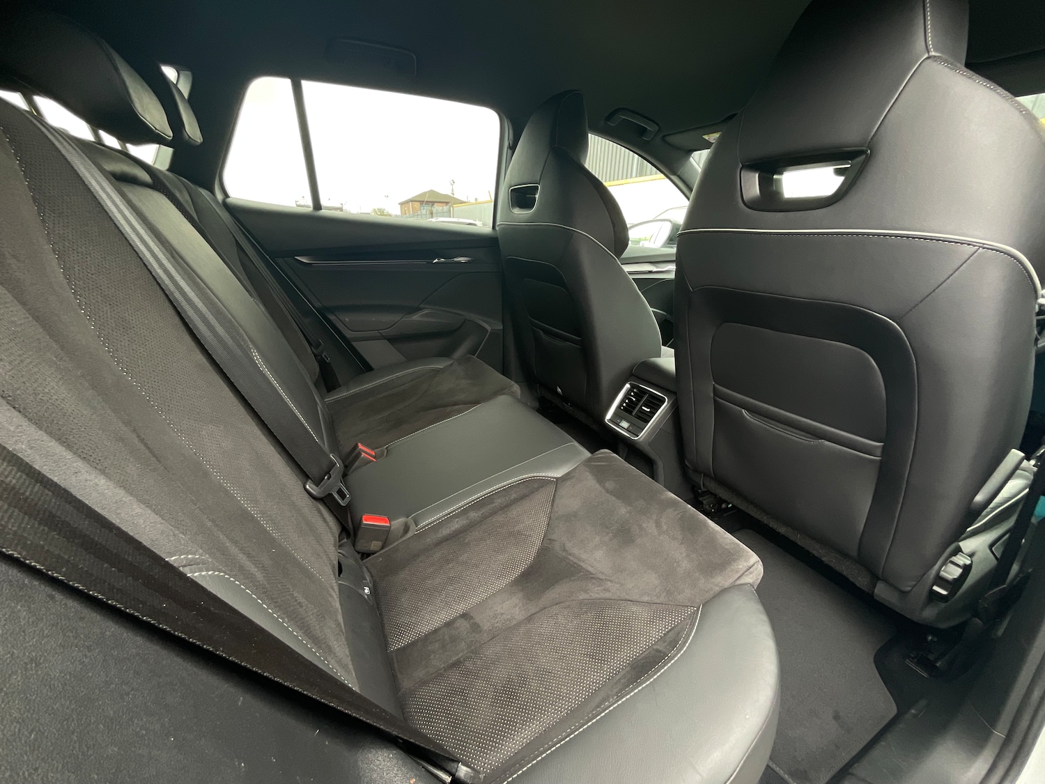 Used Skoda Enyaq 2023 for sale - 77432209: Photo 10