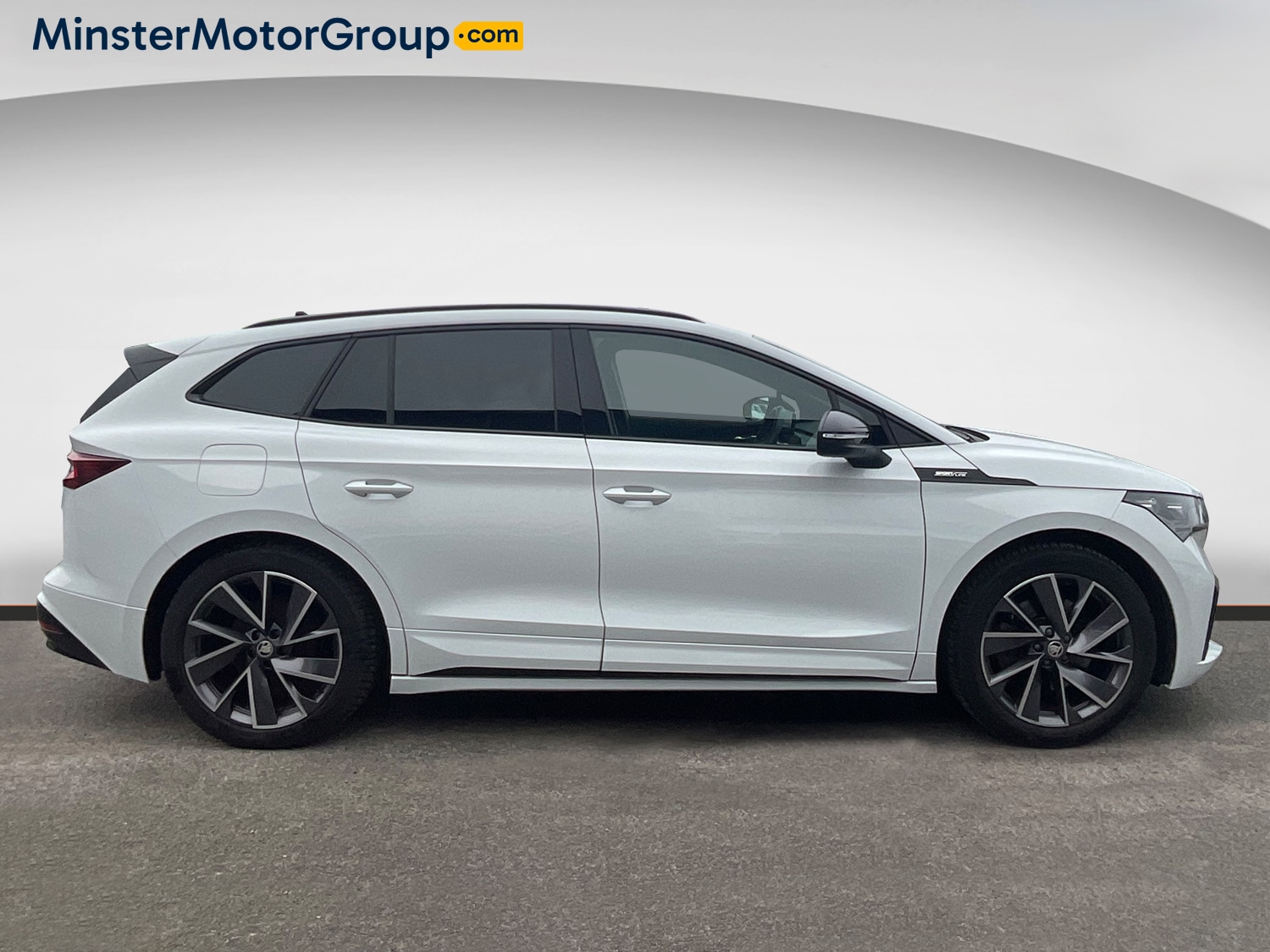 Used Skoda Enyaq 2023 for sale - 77432209: Photo 2