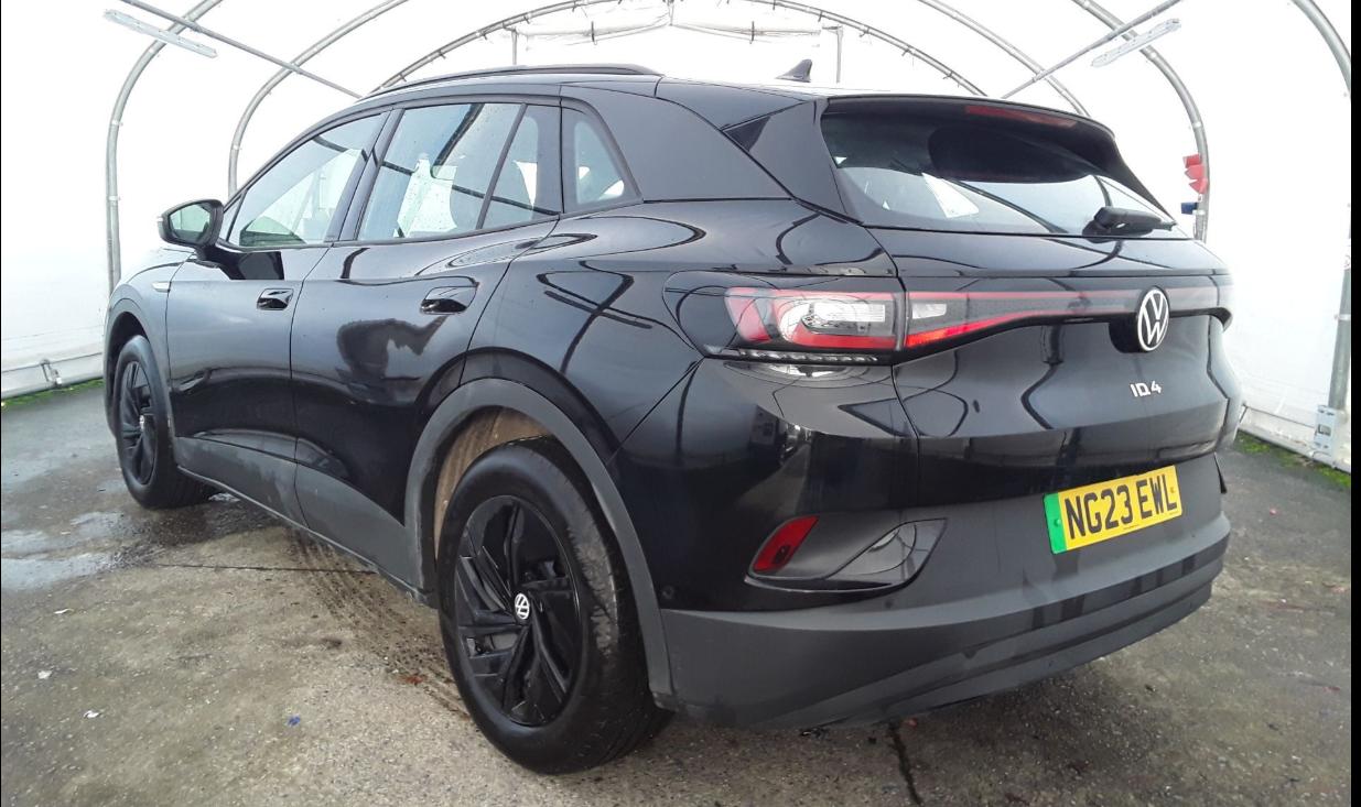 Used Volkswagen ID.4 2023 for sale - 76929320: Photo 2