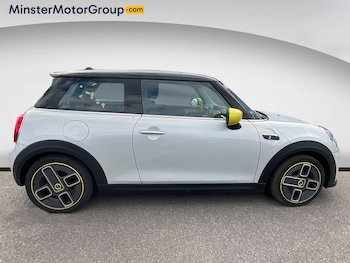 Used MINI Electric Hatch 2022 for sale - 79381574: Photo