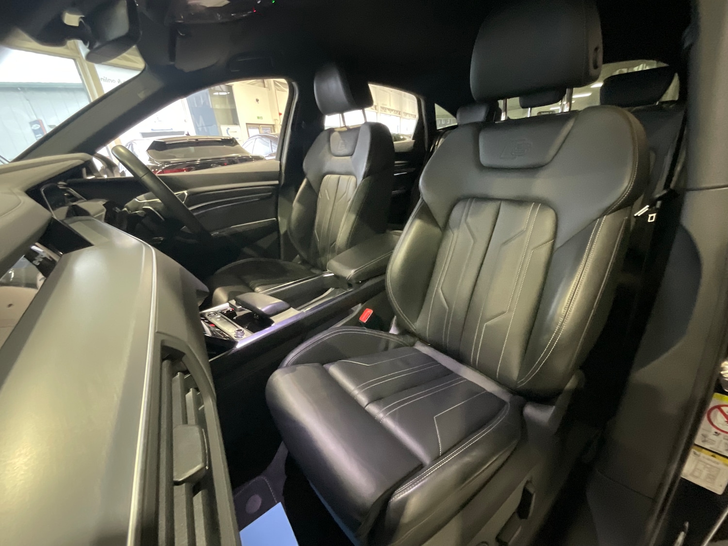 Used Audi e-tron 2022 for sale - 77661581: Photo 17