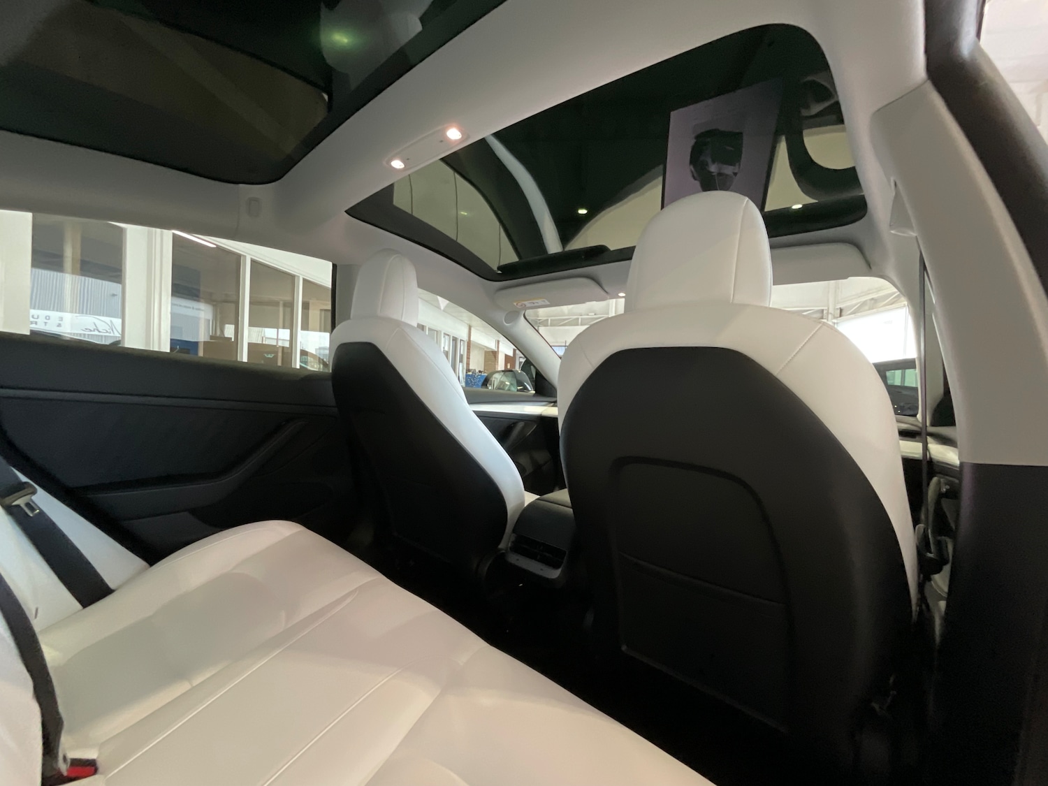 Used Tesla Model 3 2022 for sale - 76718544: Photo 10