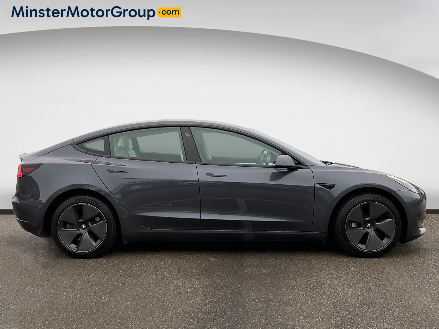 Used Tesla Model 3 2022 for sale - 76718544: Photo 2