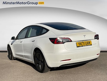 Used Tesla Model 3 2021 for sale - 76236810: Photo