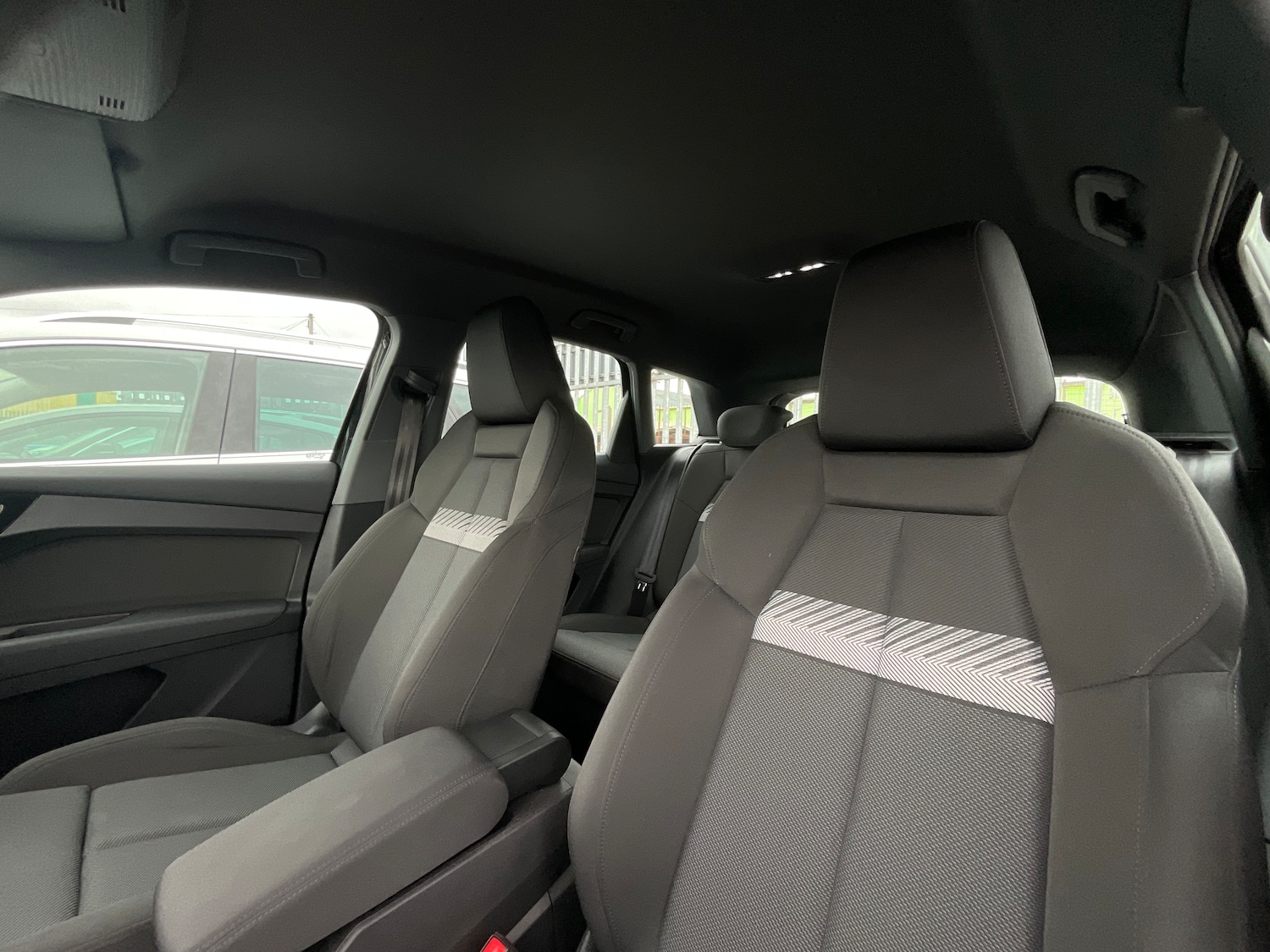 Used Audi Q4 e-tron 2022 for sale - 77374379: Photo 12