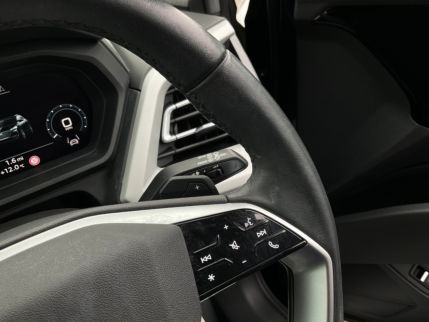 Used Audi Q4 e-tron 2022 for sale - 77374379: Photo 22