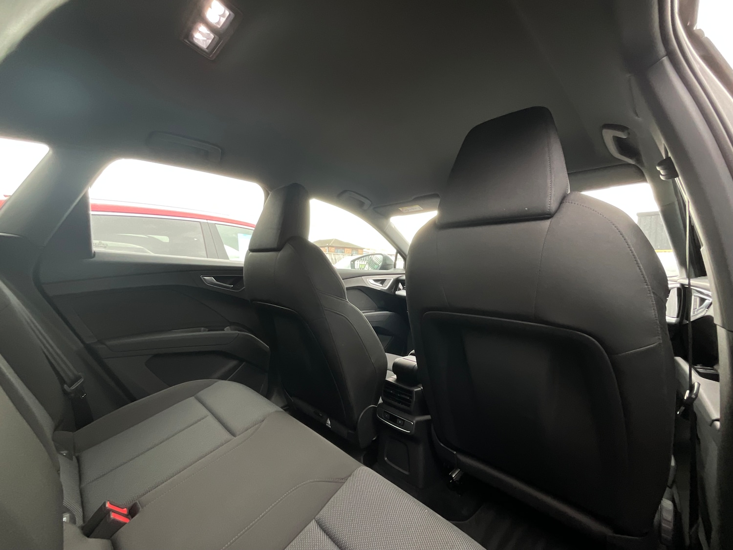 Used Audi Q4 e-tron 2022 for sale - 77374379: Photo 5