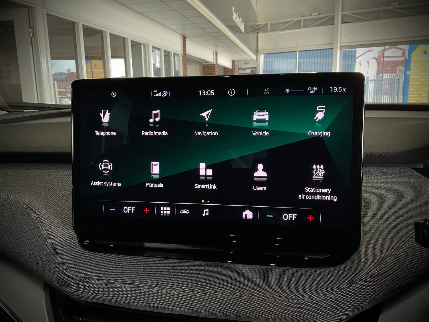 Used Skoda Enyaq 2022 for sale - 76442715: Photo 31