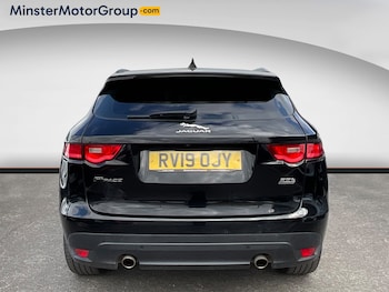 Used Jaguar F-Pace 2019 for sale - 78628683: Photo