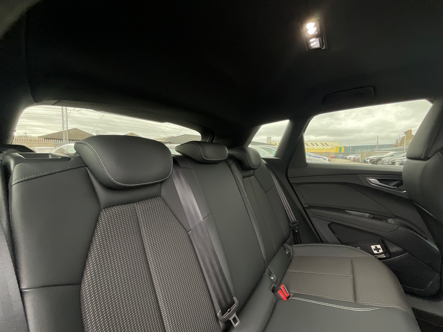 Used Audi Q4 e-tron 2023 for sale - 77517141: Photo 11