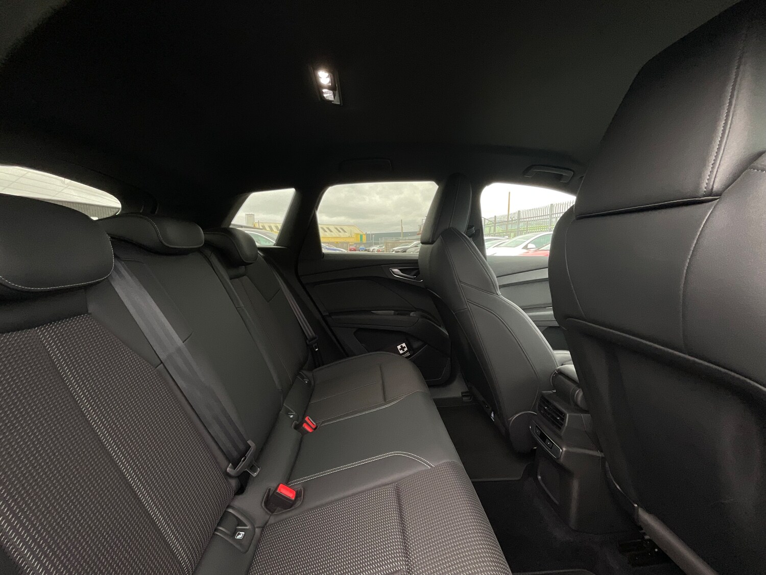 Used Audi Q4 e-tron 2023 for sale - 77517141: Photo 12