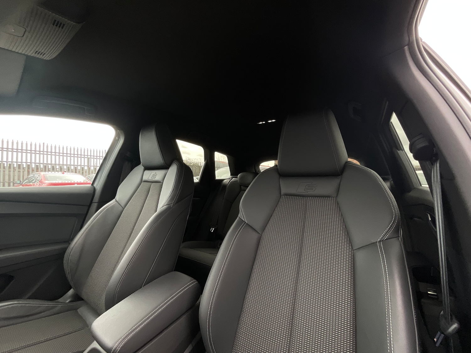 Used Audi Q4 e-tron 2023 for sale - 77517141: Photo 16