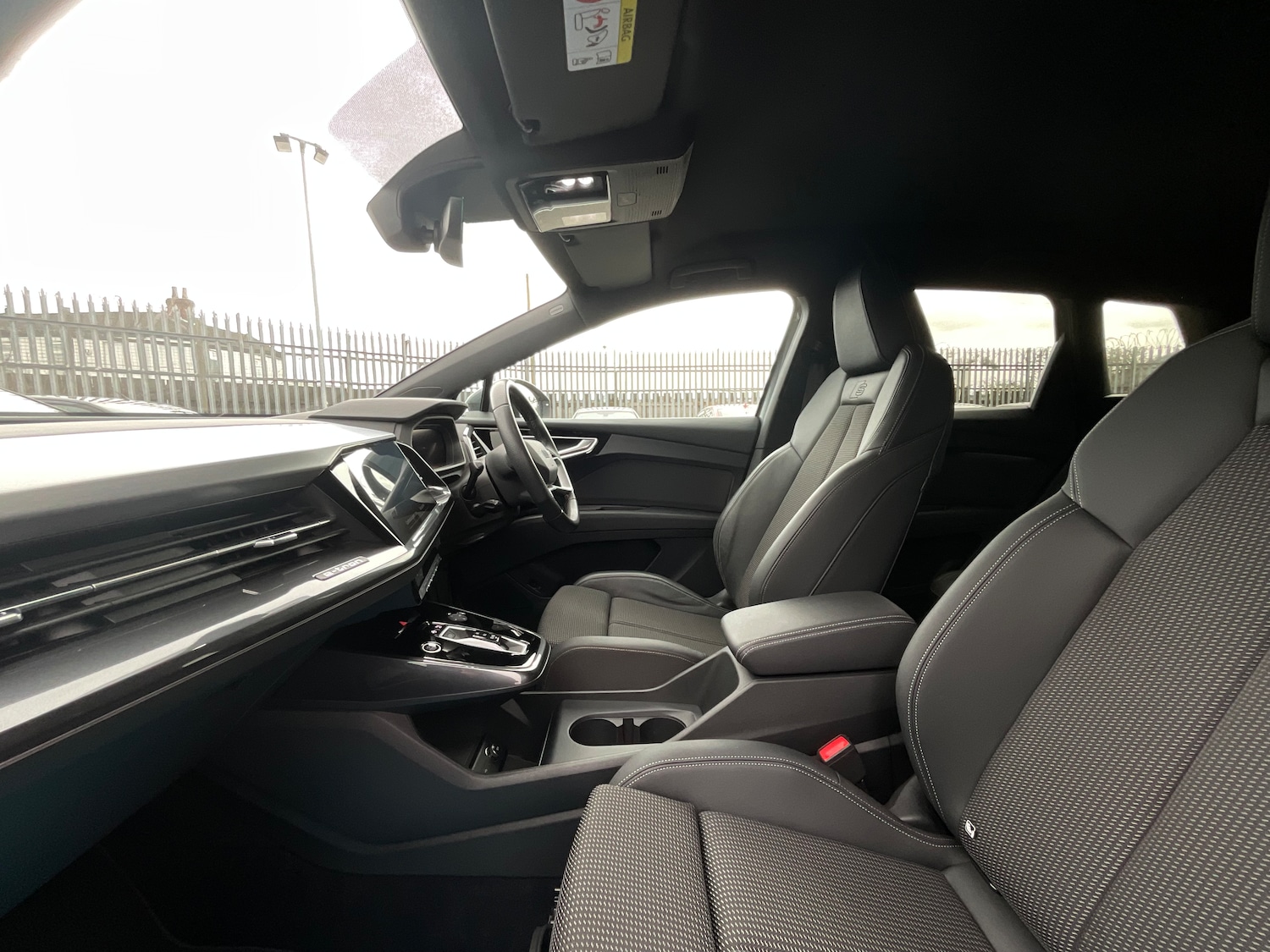 Used Audi Q4 e-tron 2023 for sale - 77517141: Photo 17