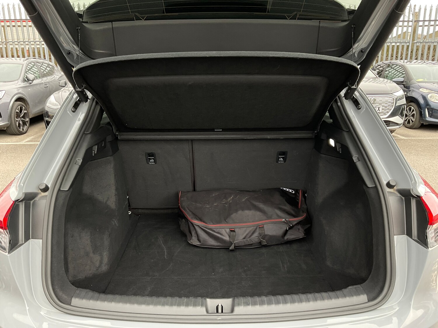 Used Audi Q4 e-tron 2023 for sale - 77517141: Photo 21