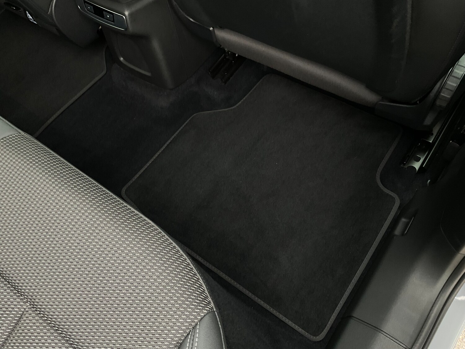 Used Audi Q4 e-tron 2023 for sale - 77517141: Photo 24