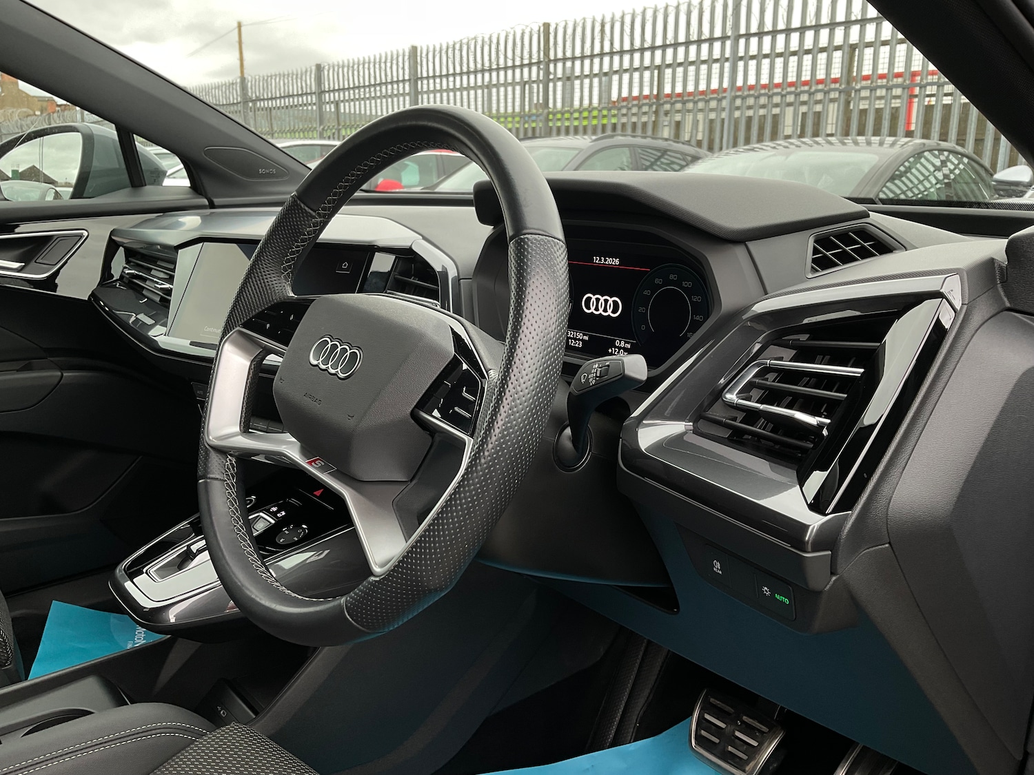 Used Audi Q4 e-tron 2023 for sale - 77517141: Photo 28