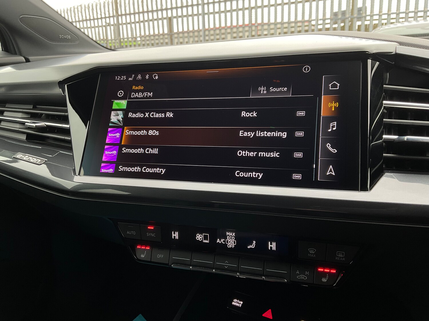 Used Audi Q4 e-tron 2023 for sale - 77517141: Photo 40