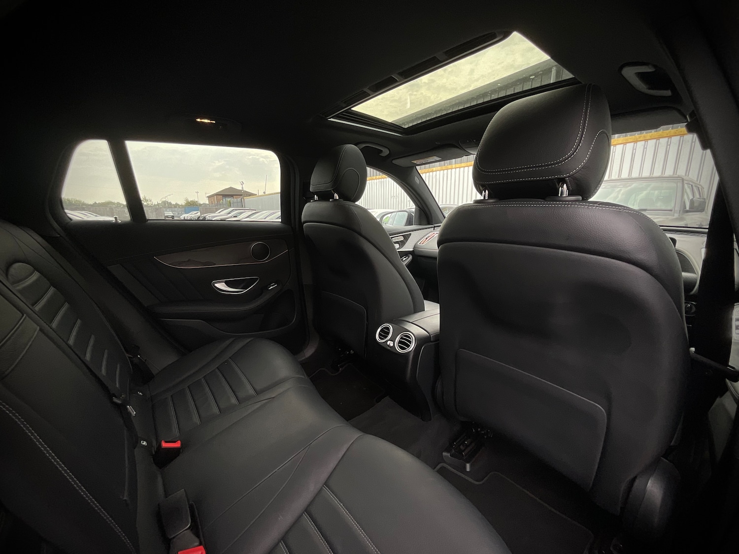 Used Mercedes-Benz EQC 2022 for sale - 76171312: Photo 10