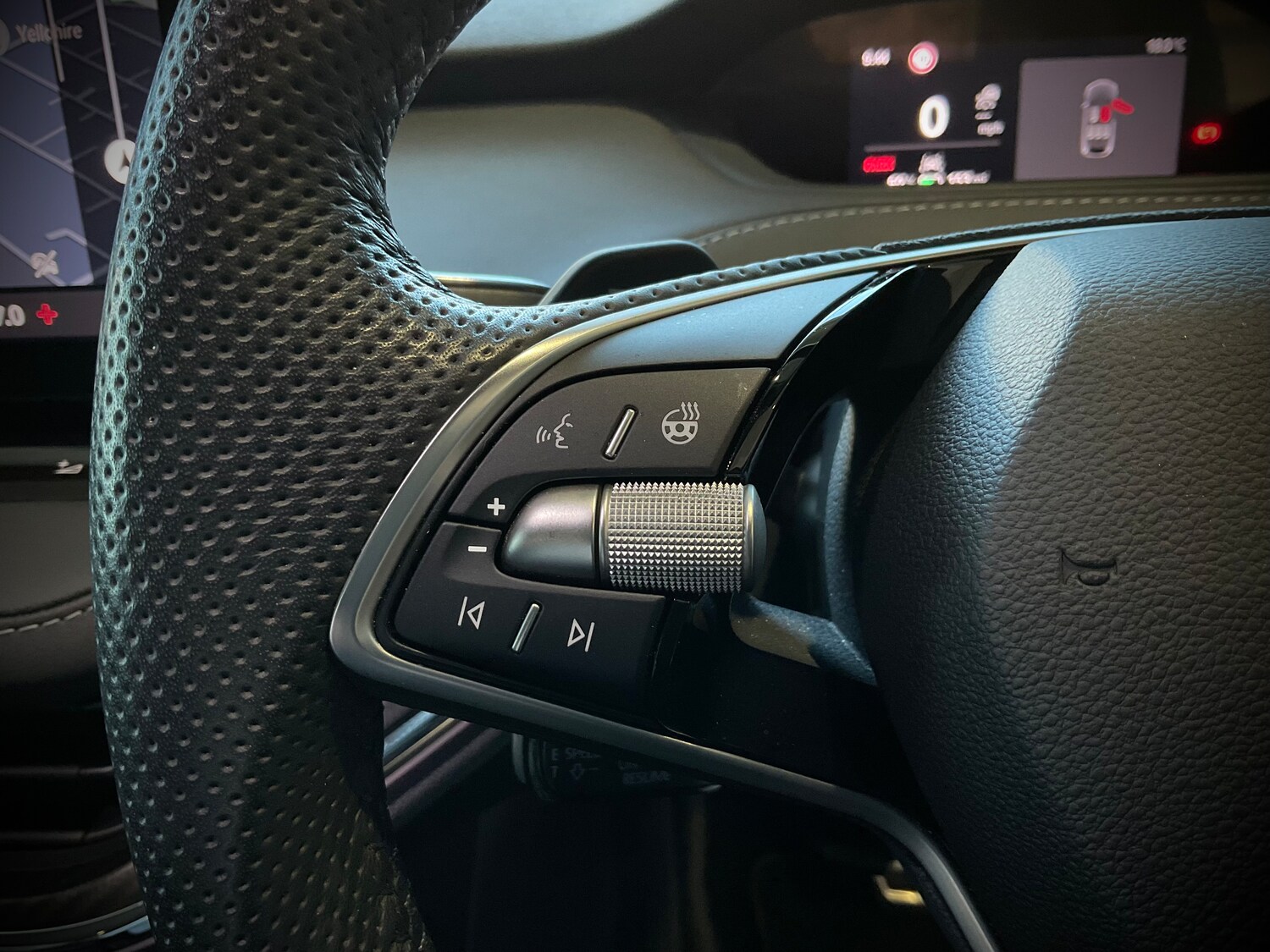 Used Skoda Enyaq 2024 for sale - 76206930: Photo 25