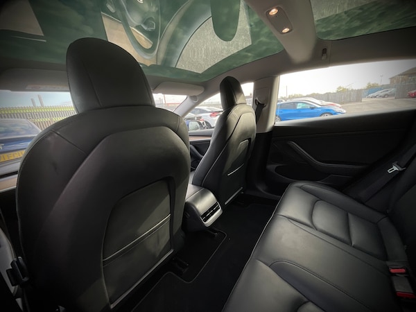 Used Tesla Model 3 2021 for sale - 76128319: Photo 13