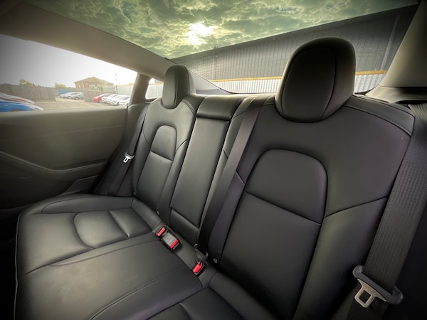 Used Tesla Model 3 2021 for sale - 76128319: Photo 14