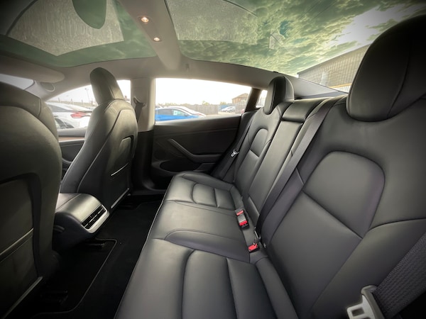 Used Tesla Model 3 2021 for sale - 76128319: Photo 15