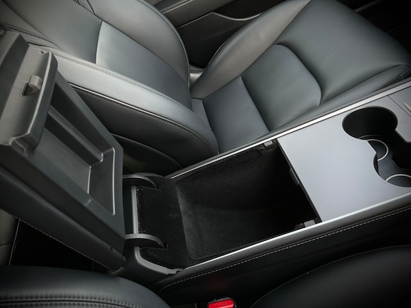 Used Tesla Model 3 2021 for sale - 76128319: Photo 27