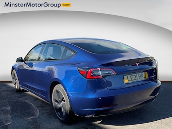 Used Tesla Model 3 2021 for sale - 76128319: Photo 4