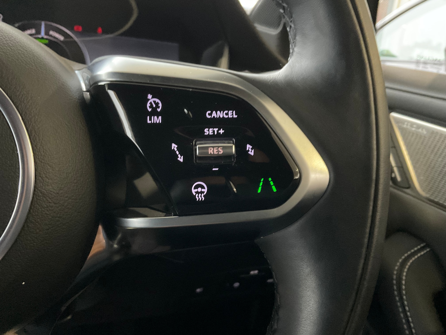 Used Jaguar I-Pace 2024 for sale - 76902631: Photo 30