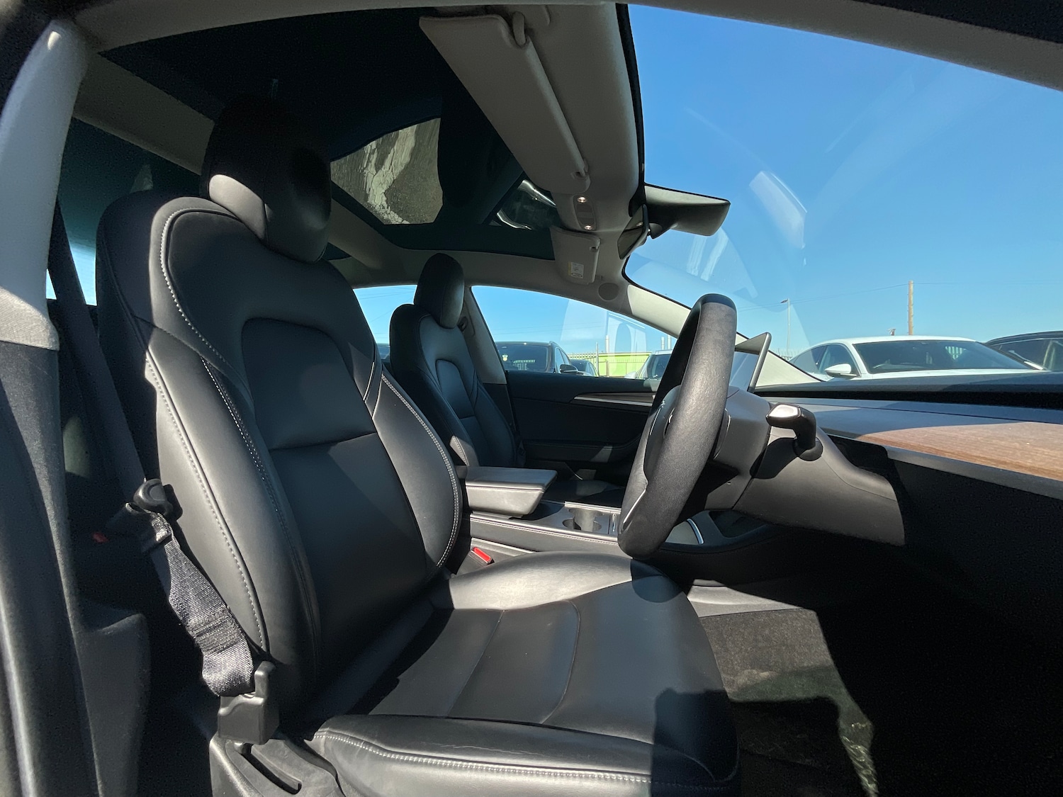 Used Tesla Model 3 2022 for sale - 77458987: Photo 6