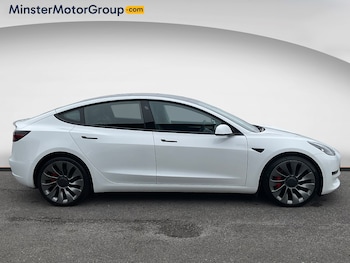 Used Tesla Model 3 2022 for sale - 76082068: Photo 2