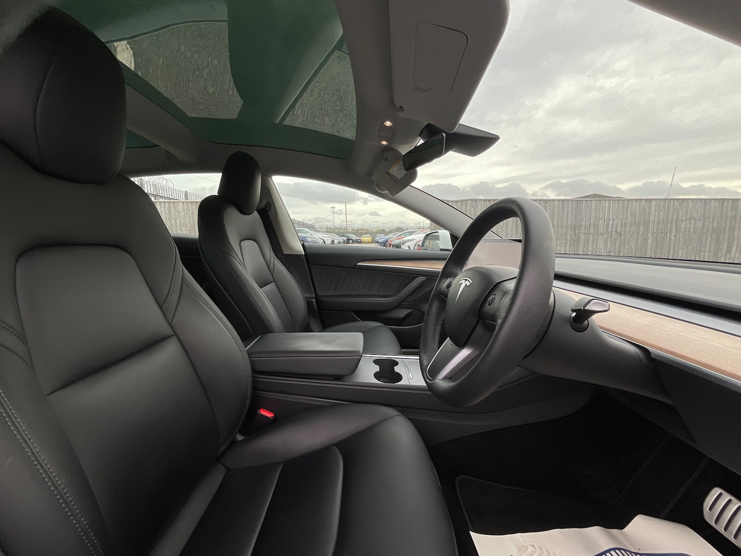 Used Tesla Model 3 2022 for sale - 76082068: Photo 9