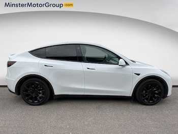 Used Tesla Model Y 2023 for sale - 78273500: Photo
