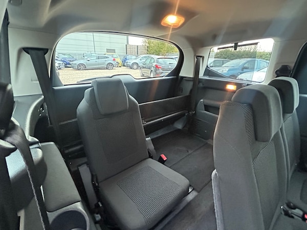 Used Peugeot 5008 2013 for sale - 76192134: Photo 17