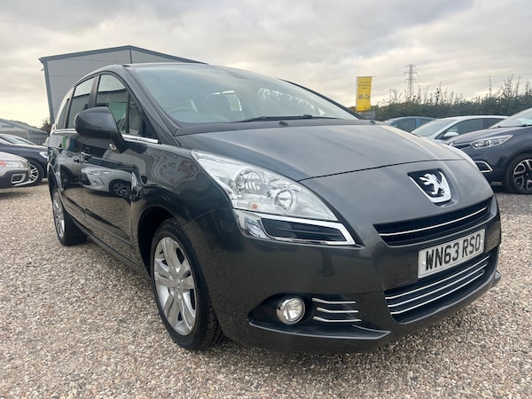 Used Peugeot 5008 2013 for sale - 76192134: Photo 3