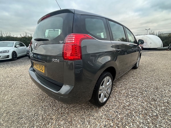 Used Peugeot 5008 2013 for sale - 76192134: Photo 5